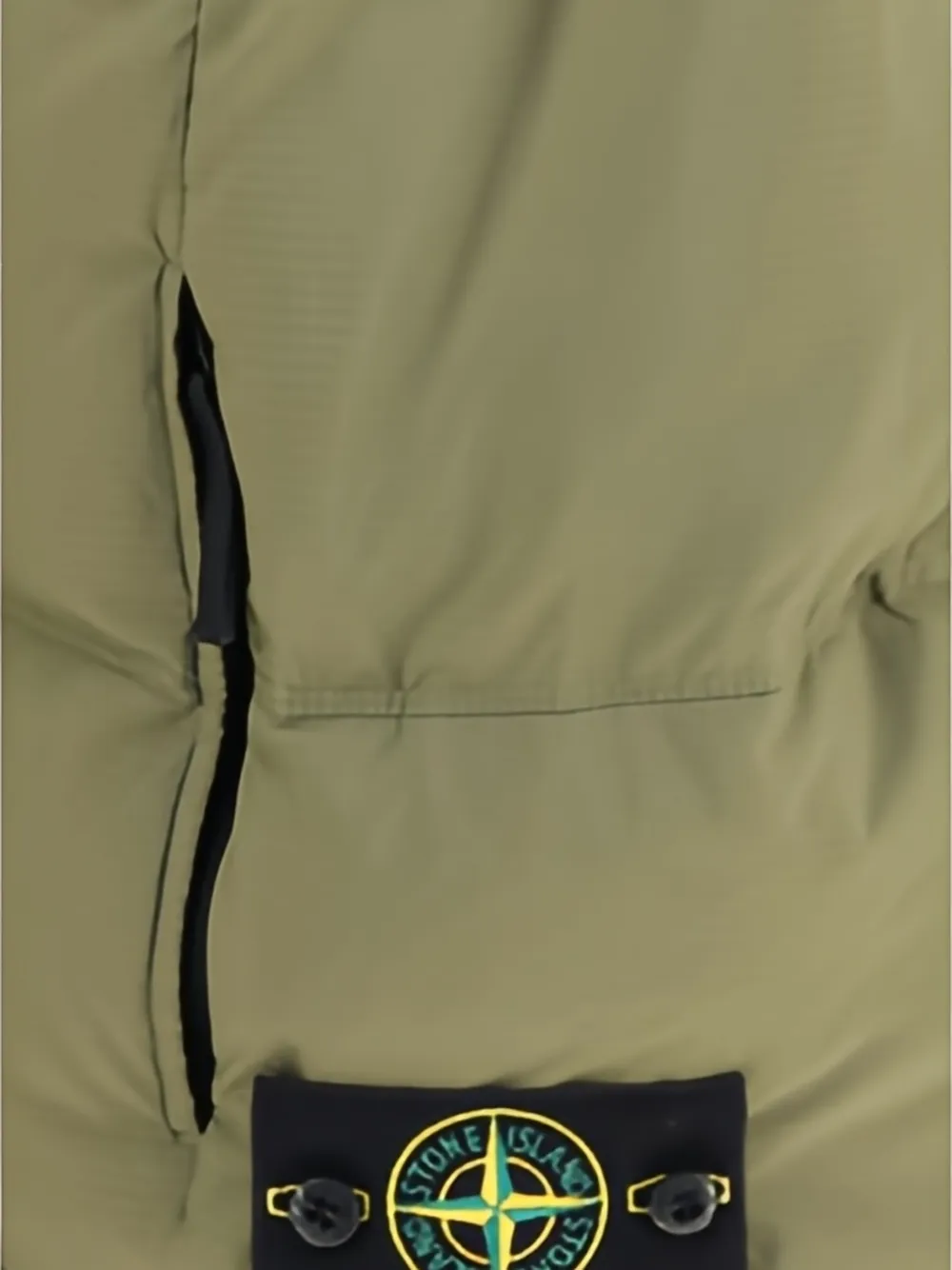 Stone Island G100004 matte ripstop CORDURA bodywarmer van geavanceerde stoffen Groen