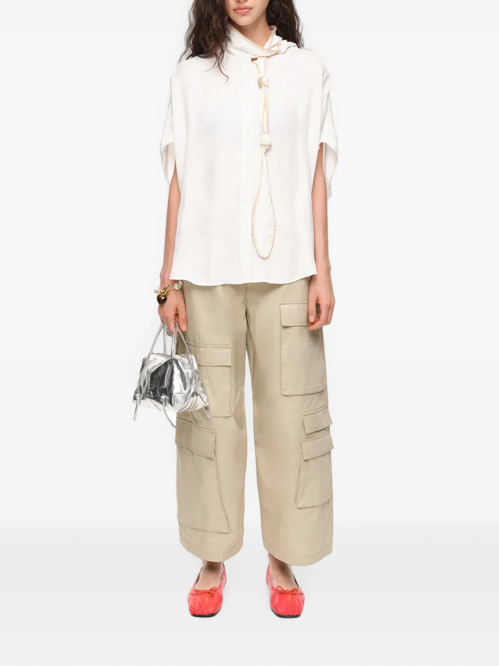 BIMBA Y LOLA Blouse met geknoopte hals en cape Wit