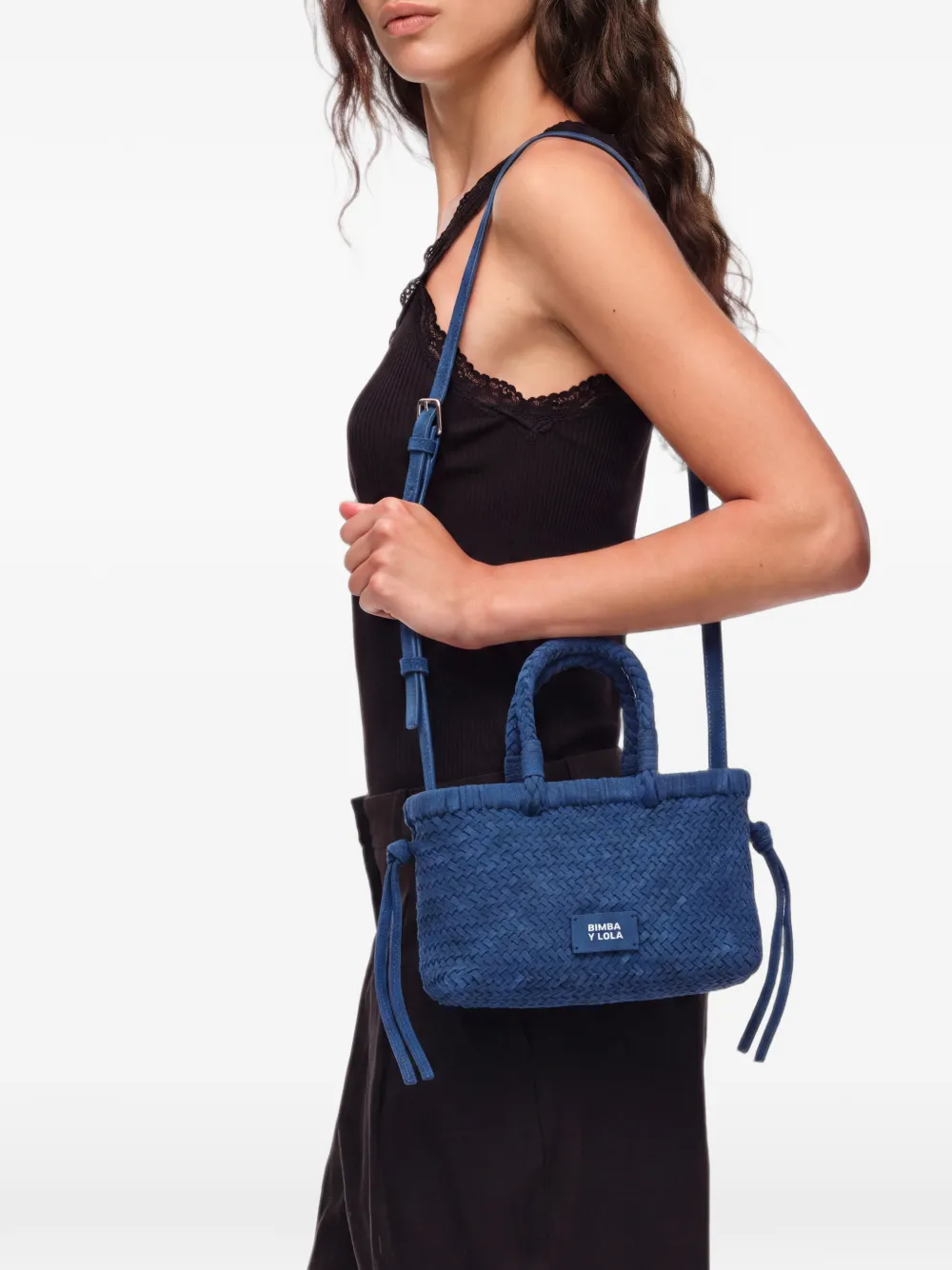 BIMBA Y LOLA Kleine geplooide suède crossbodytas Blauw