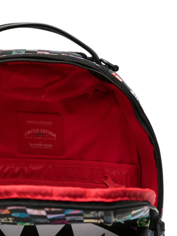 Sprayground Checkered shark-print Backpack | ブラック | FARFETCH JP