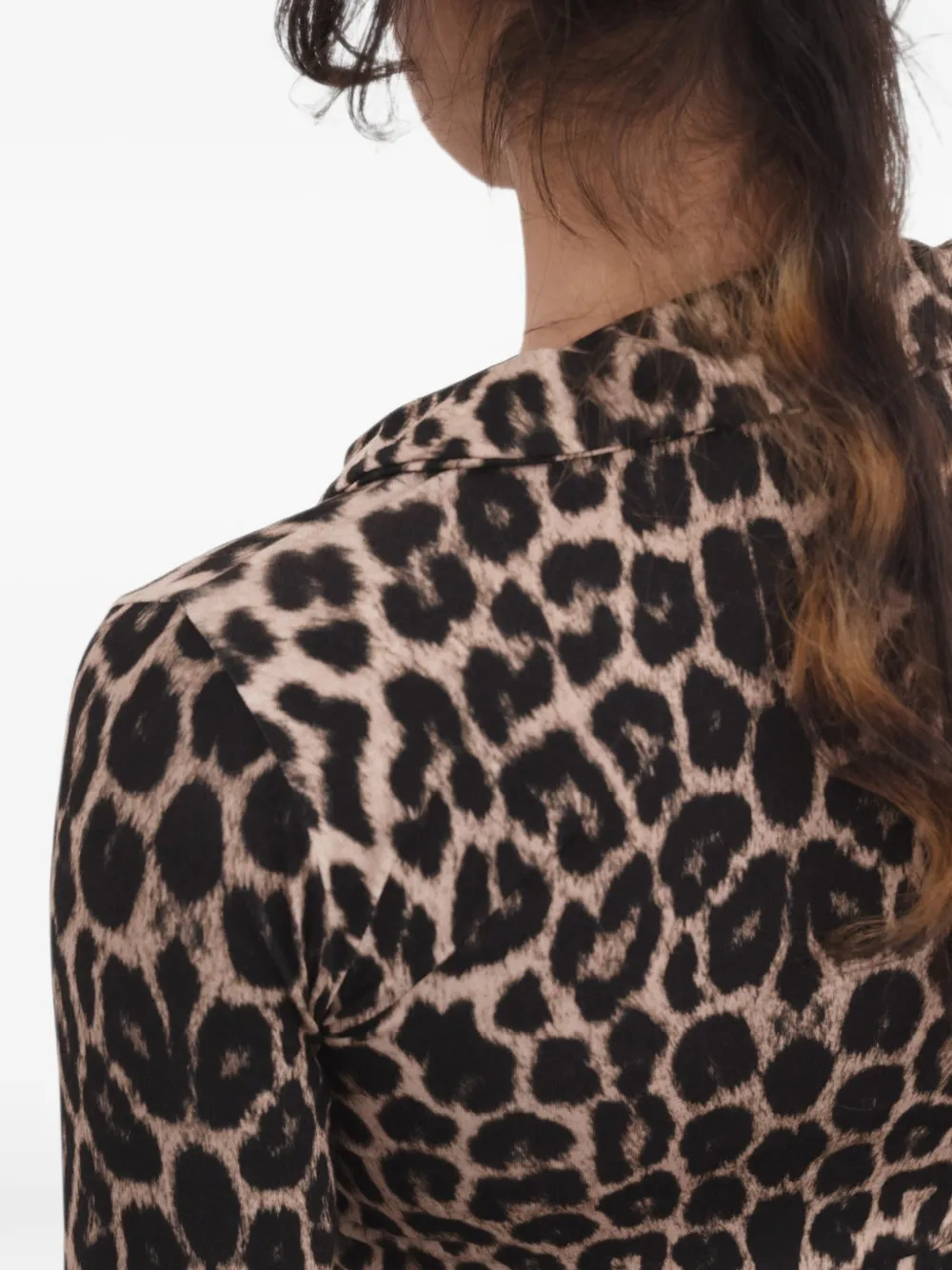 Baserange Cosme blouse met luipaard-print Beige