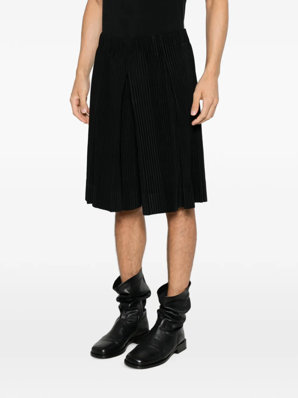 Homme Plissé Issey Miyake Geplooide shorts Zwart