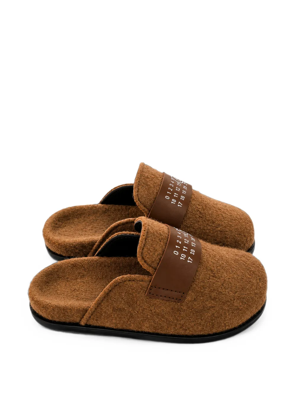 MM6 Maison Margiela Kids numbers-print strap-detail slippers Bruin