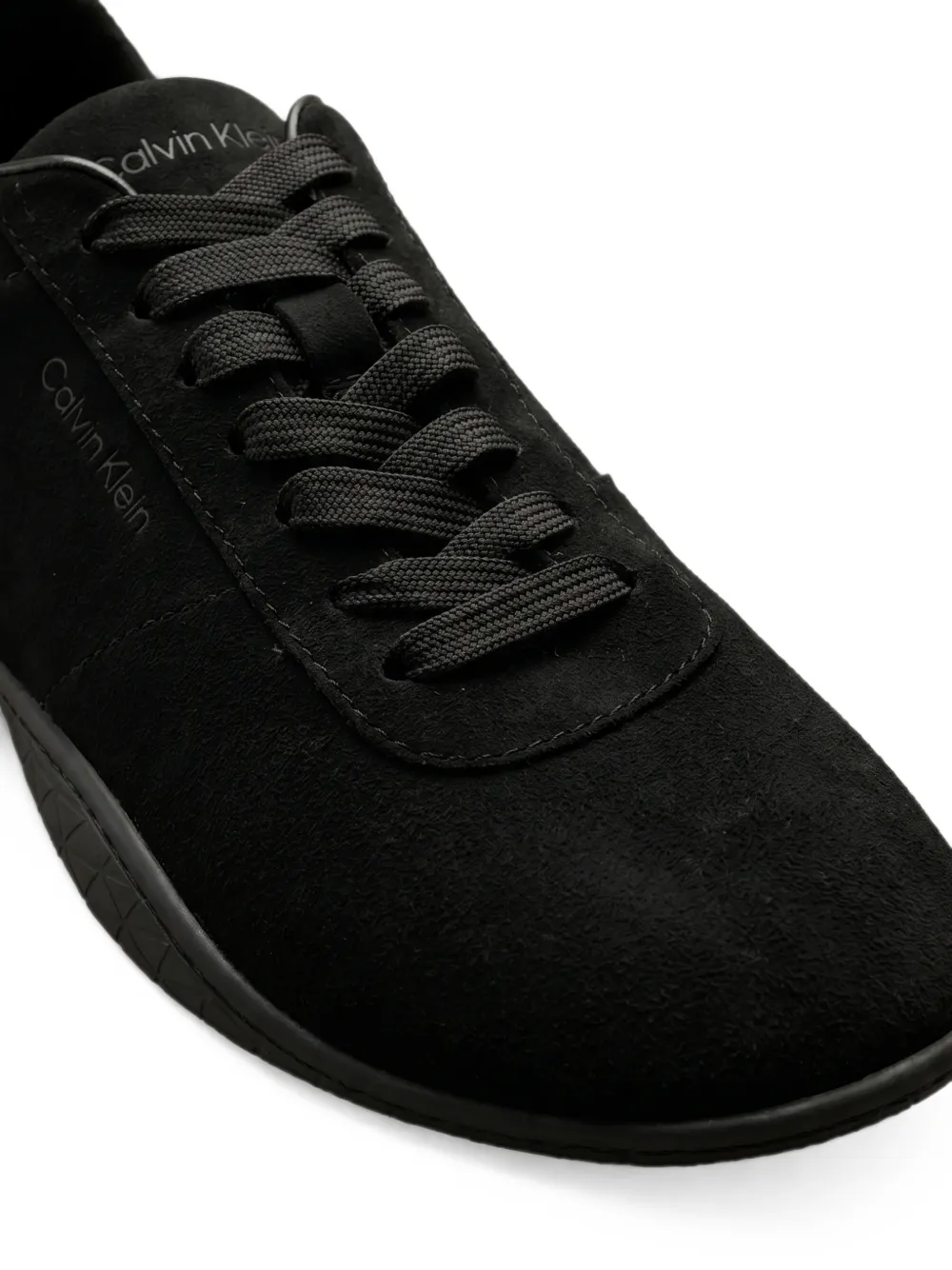 Calvin Klein calf suede logo-print sneakers Zwart