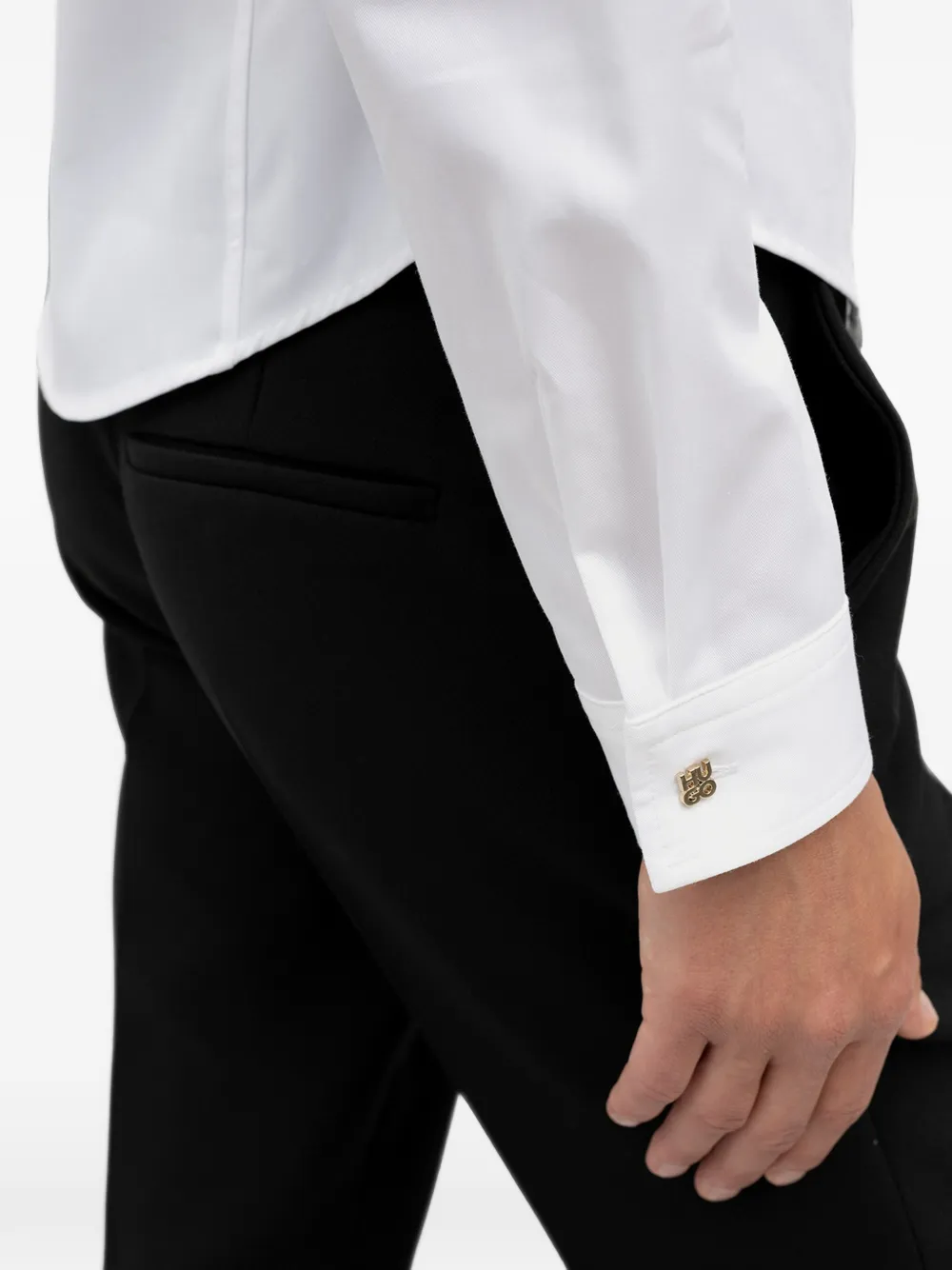 HUGO Blouse met puntige kraag en logoplakkaat Wit