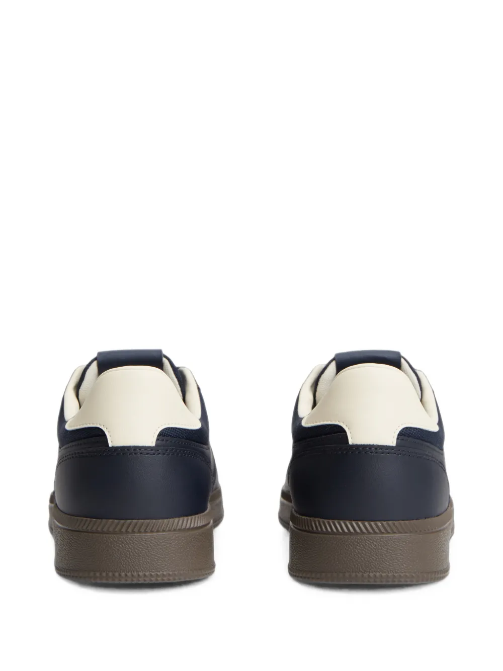 Tommy Hilfiger Greenwich perforated logo-patch sneakers Blauw