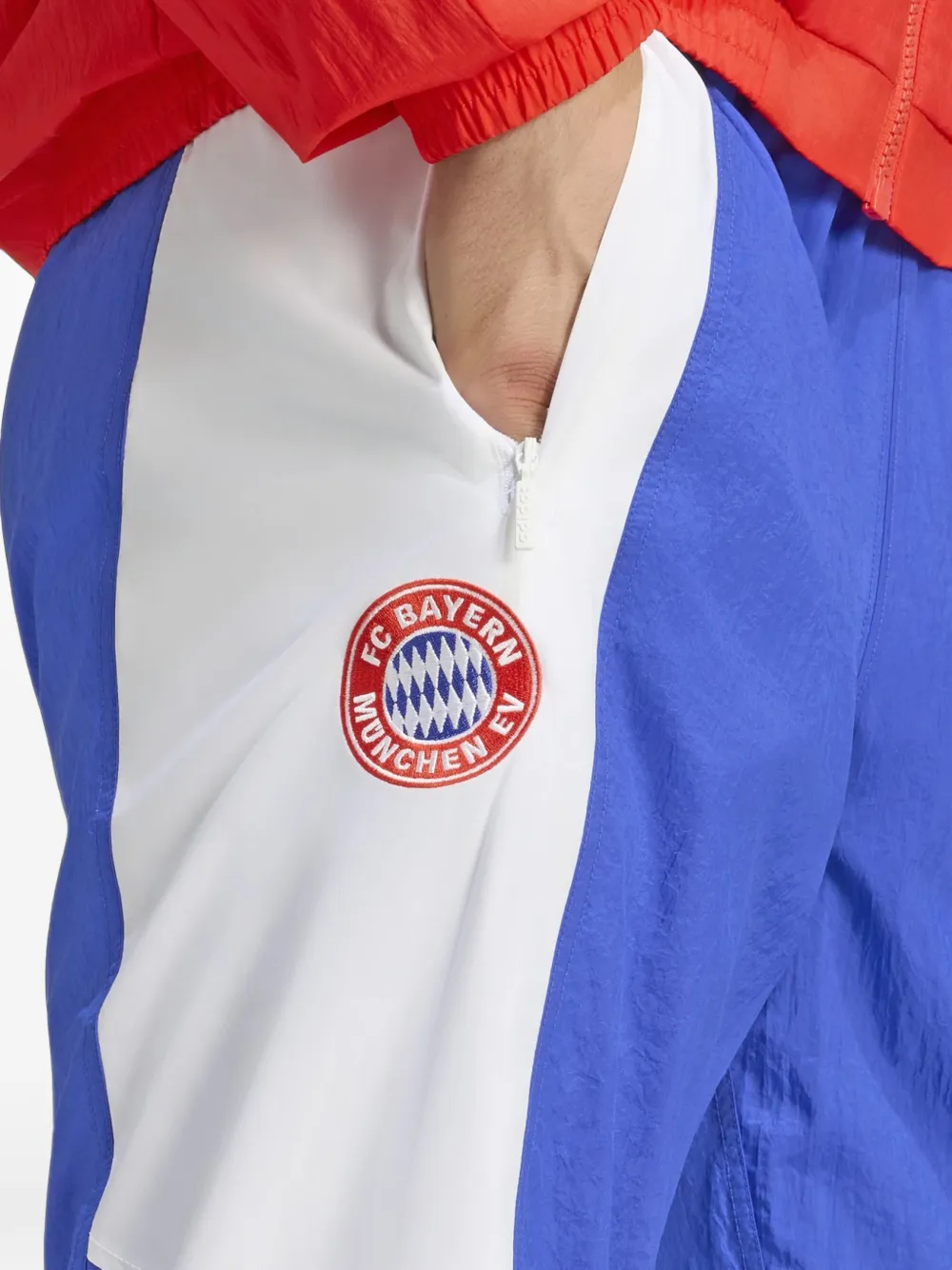adidas EQT FC Bayern München track pants Blauw