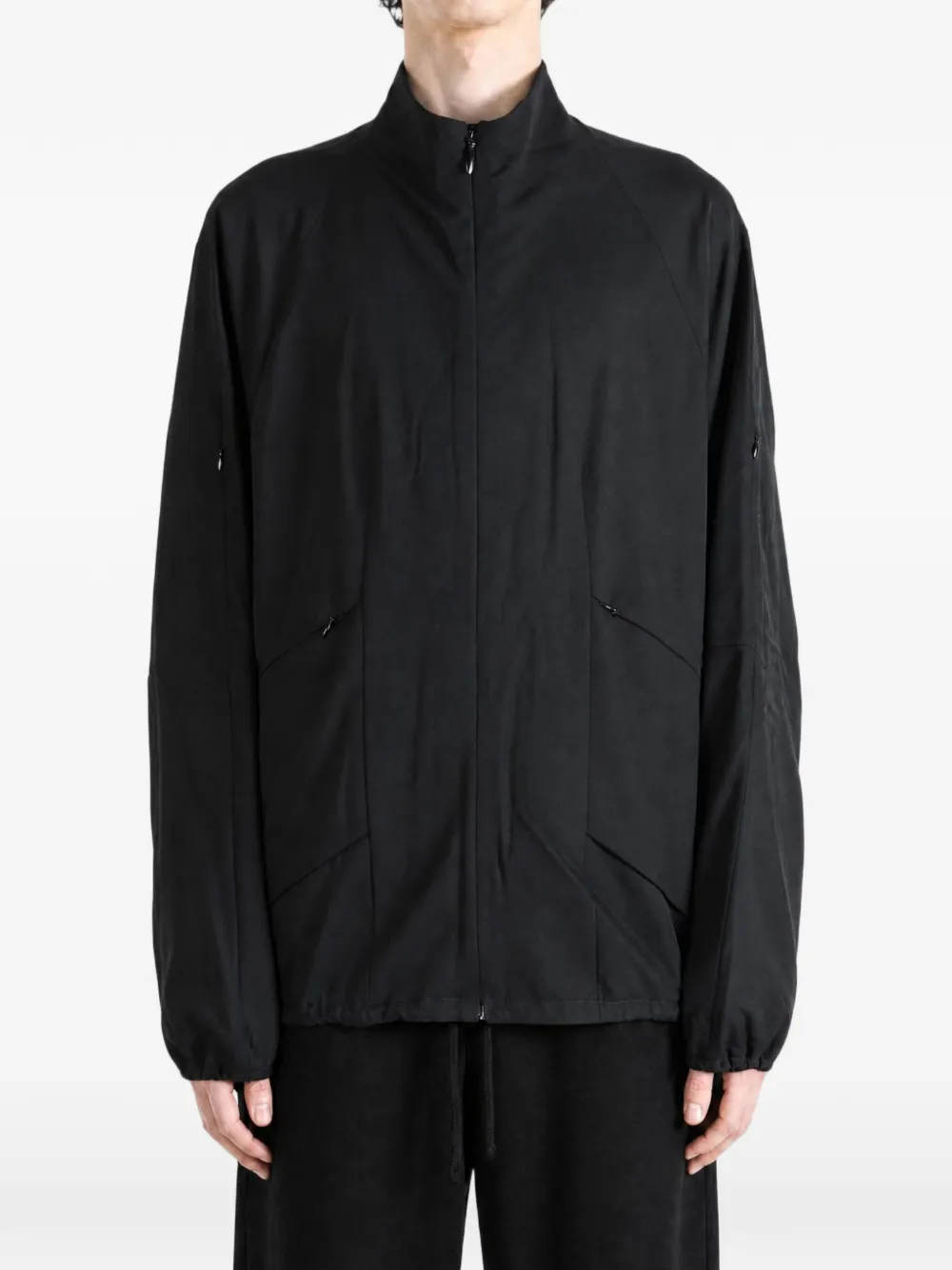 Kiko Kostadinov Jack met raglan mouwen en vlakken Zwart