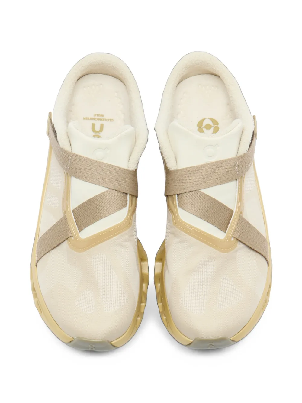 On Cloudm ster Mule sneakers Beige
