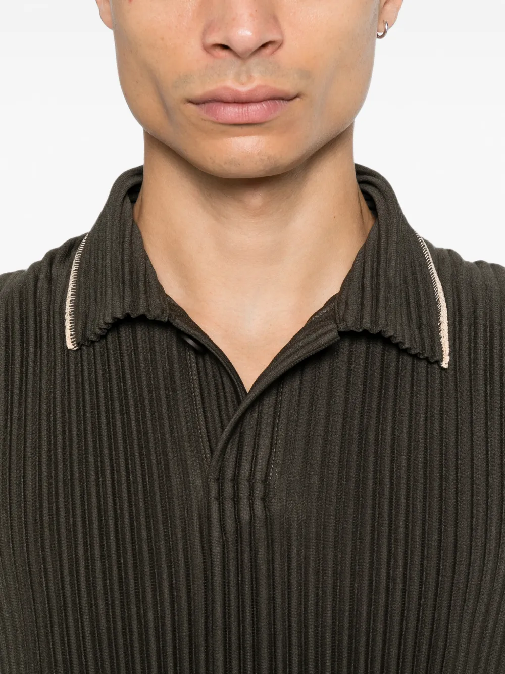 Homme Plissé Issey Miyake Geplooide mouwloze trui Groen