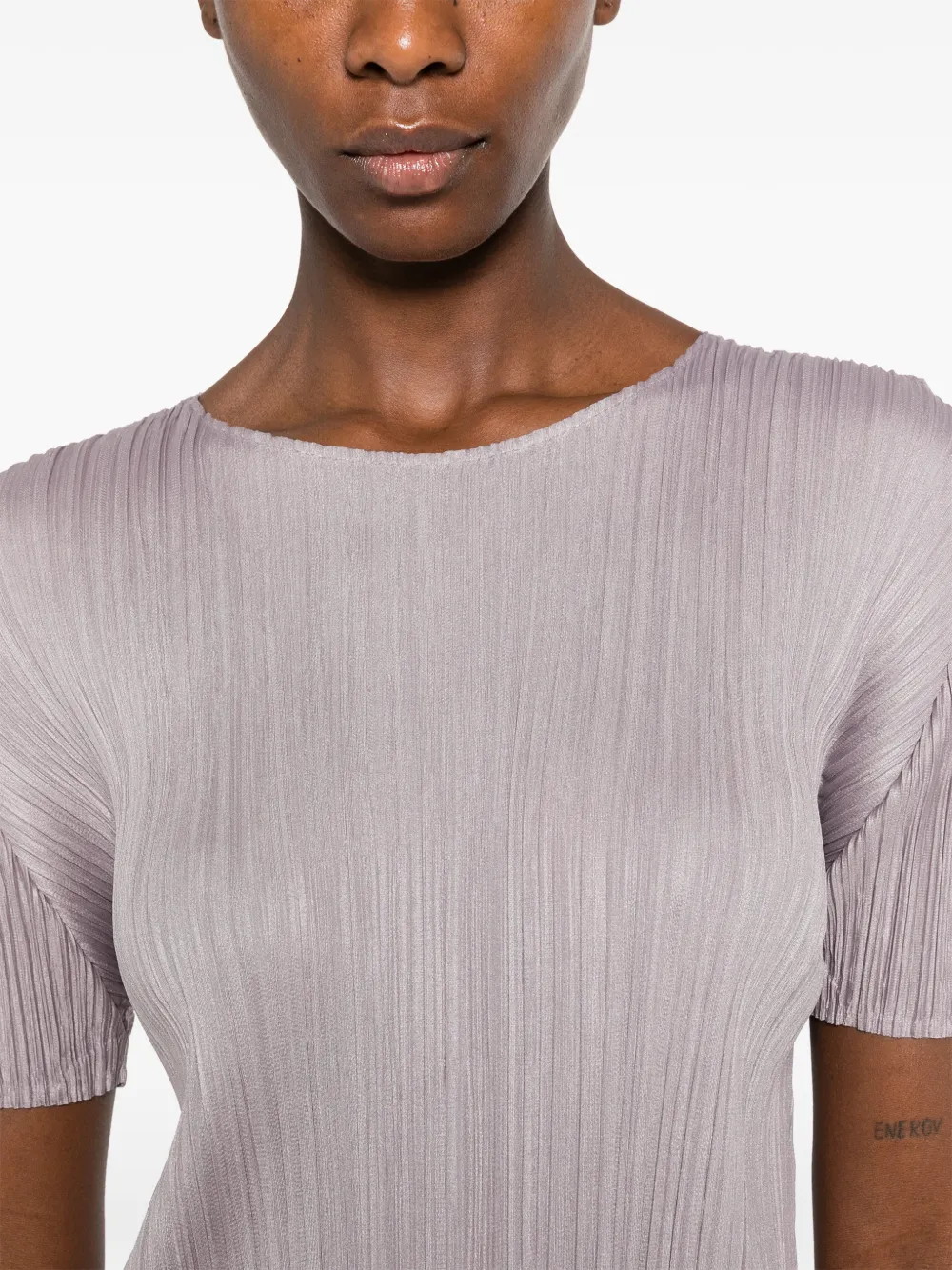 Pleats Please Issey Miyake Midi-jurk met korte mouwen Paars