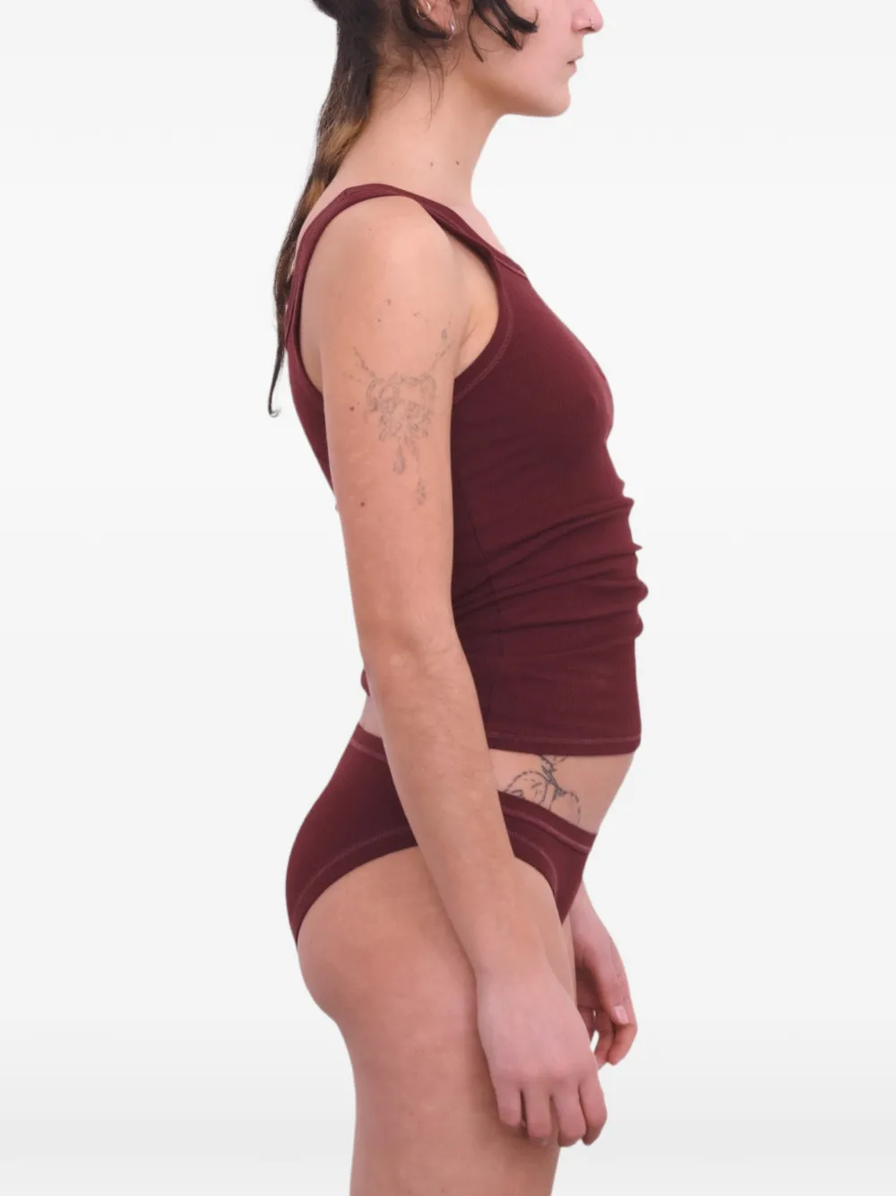 Baserange Geribbelde tanktop met uitgesneden hart Rood