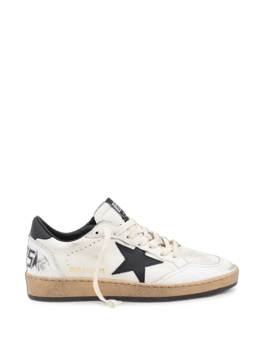 Golden Goose Ball Star in nappa with black-star and black heel tab
