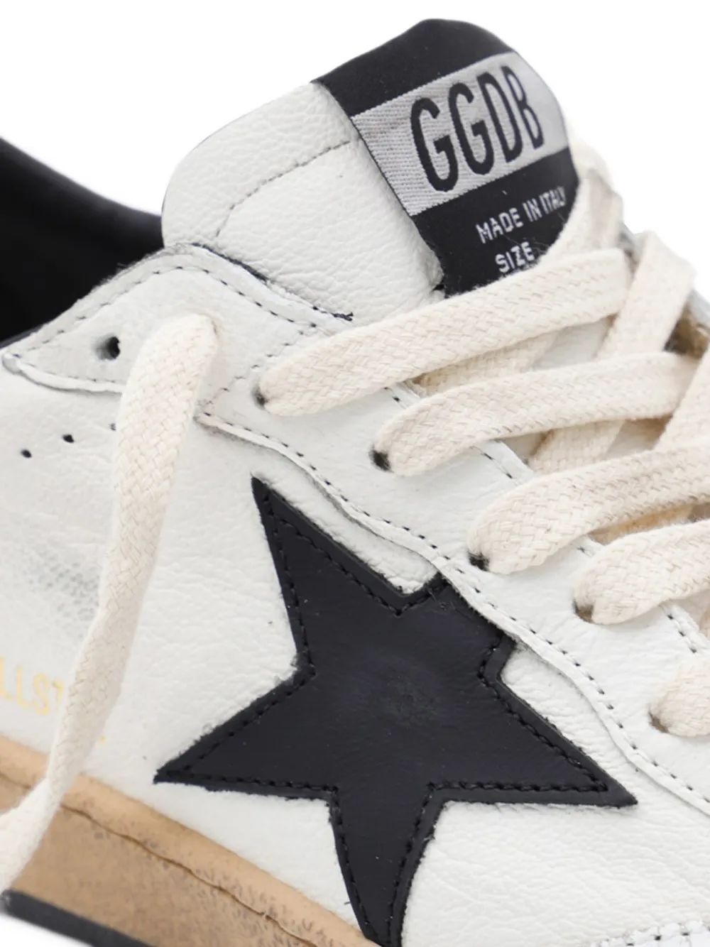 Golden Goose Ball Star in nappa with black-star and black heel tab