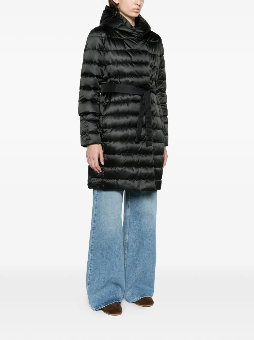 Max Mara reversible down jacket in water-repellent satin black Zwart