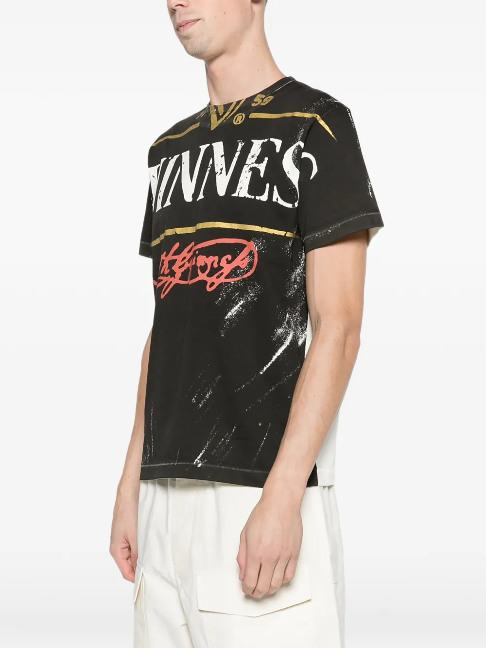 JW Anderson x Guinness bottle-top print T-shirt in black Zwart