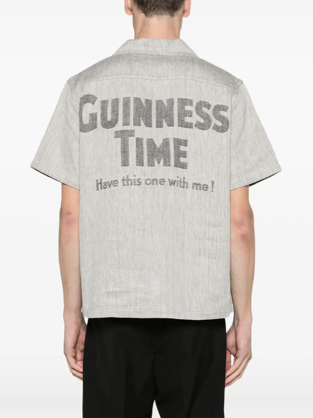 JW Anderson x Guinness linen shirt in clay Grijs