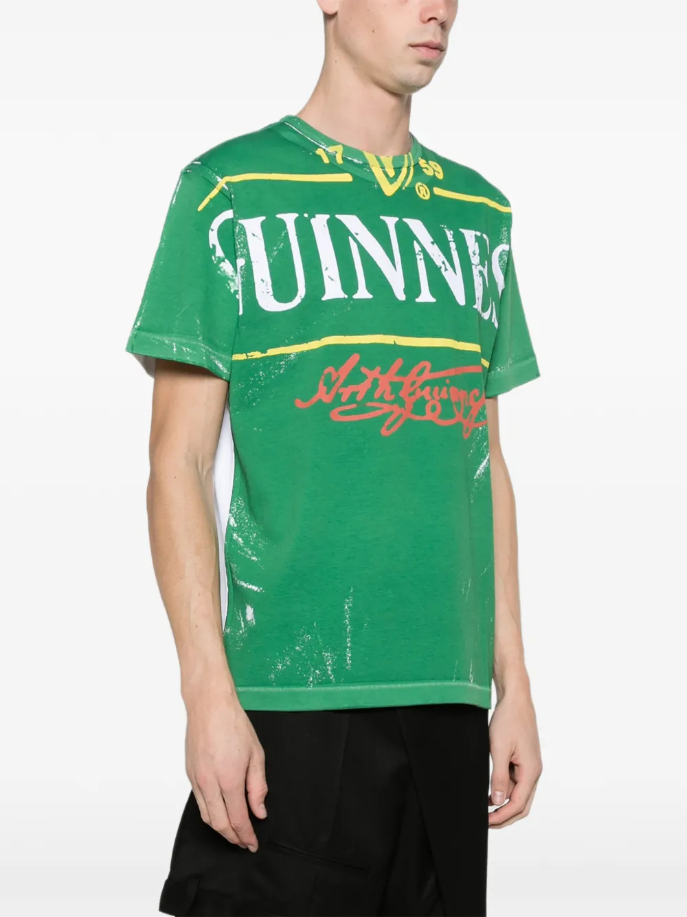 JW Anderson x Guinness bottle top-print T-shirt in green Groen