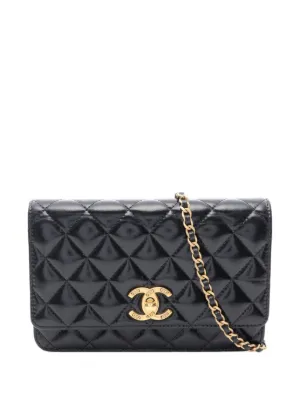 CHANEL Pre-Owned 2019 Classic Lambskin Egyptian Amulet Wallet On
