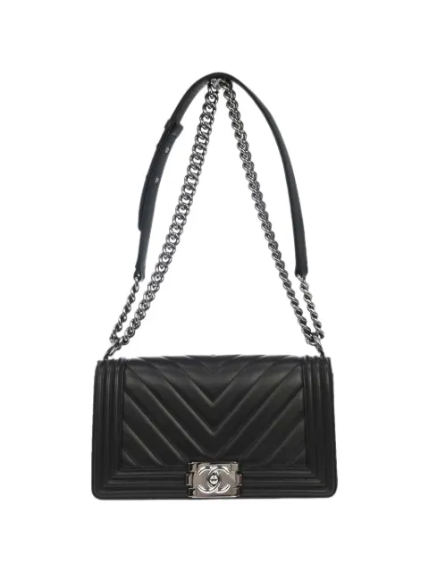 CHANEL Pre-Owned 2018 medium Boy Chanel chevron shoulder bag