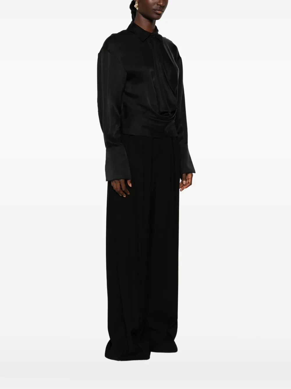 THE ANDAMANE Gedrapeerde blouse Zwart