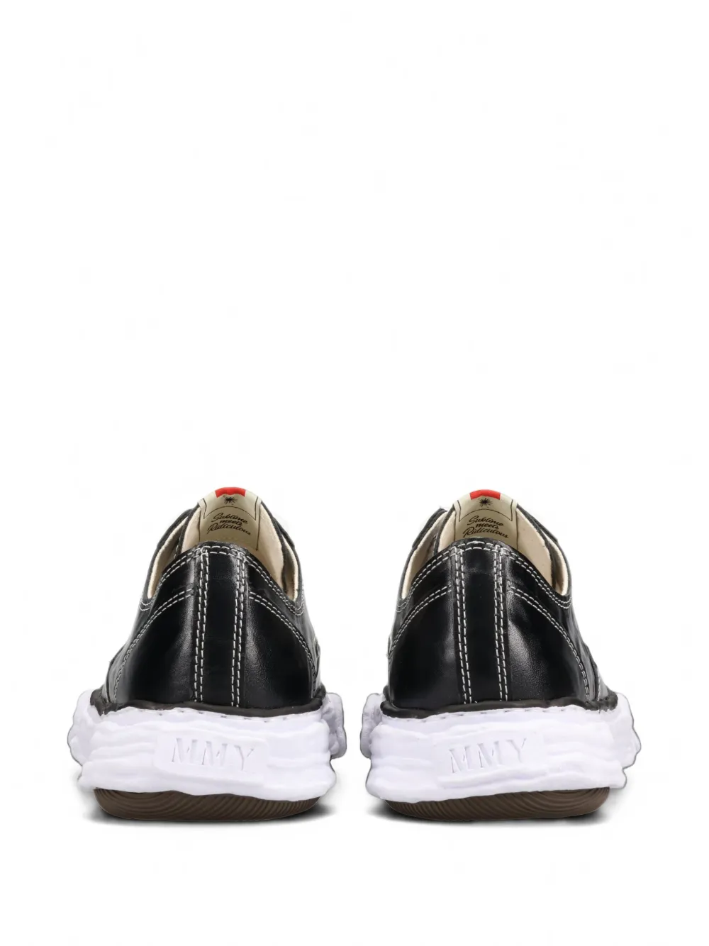 Maison MIHARA YASUHIRO Peterson23 wrinkled leather low-top sneakers Zwart