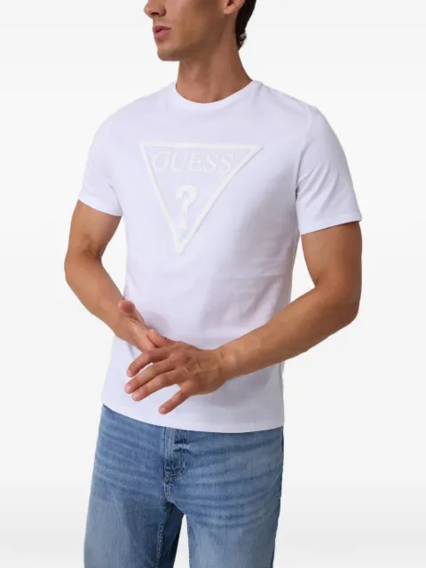 GUESS USA playera con logo de triángulo