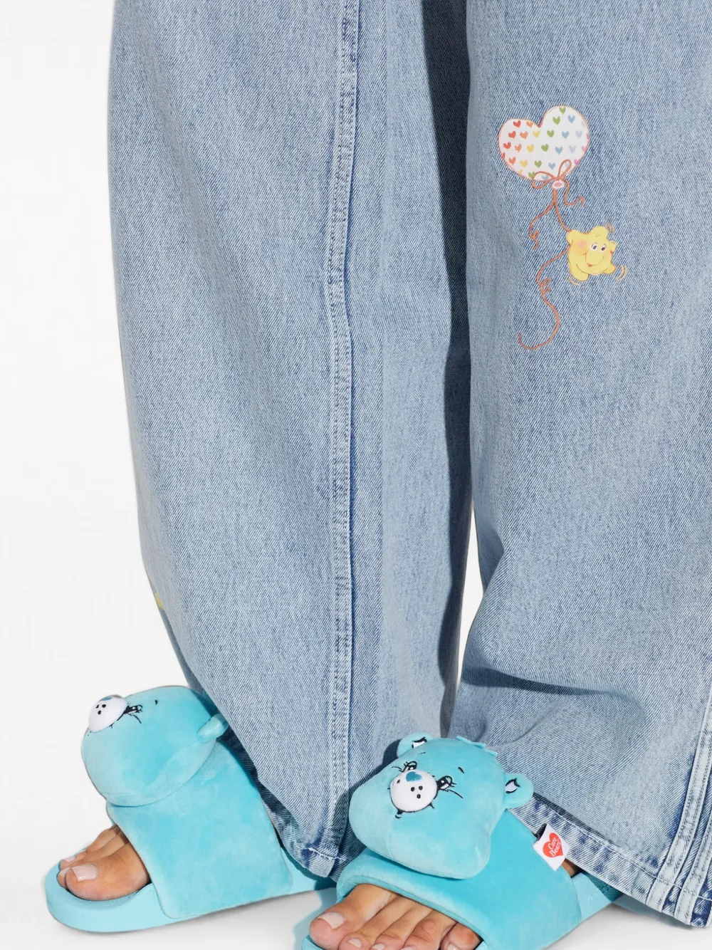 adidas x Care Bears plush sandals Blauw