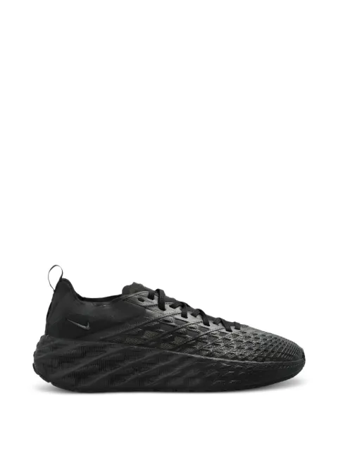 Nike Ava Edge sneakers