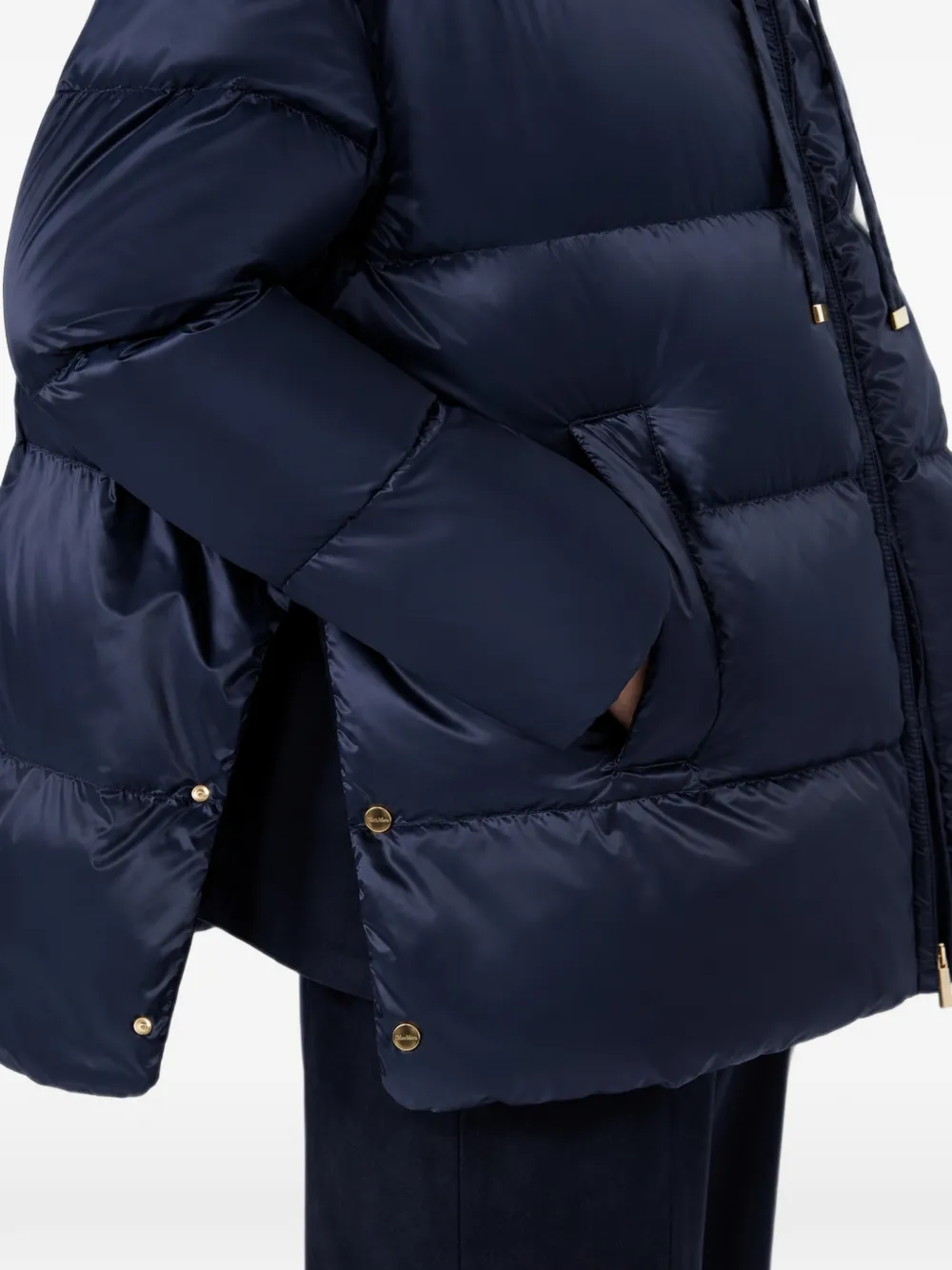 Max Mara quilted hooded jacket Blauw