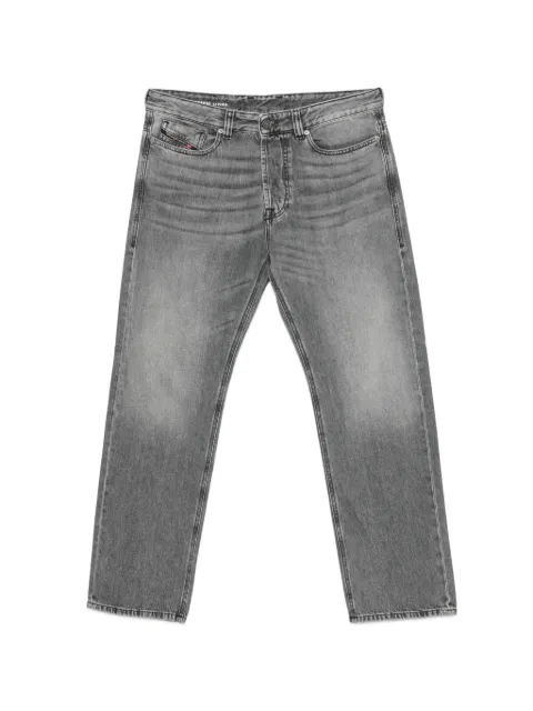 Diesel jean droit à effet délavé
