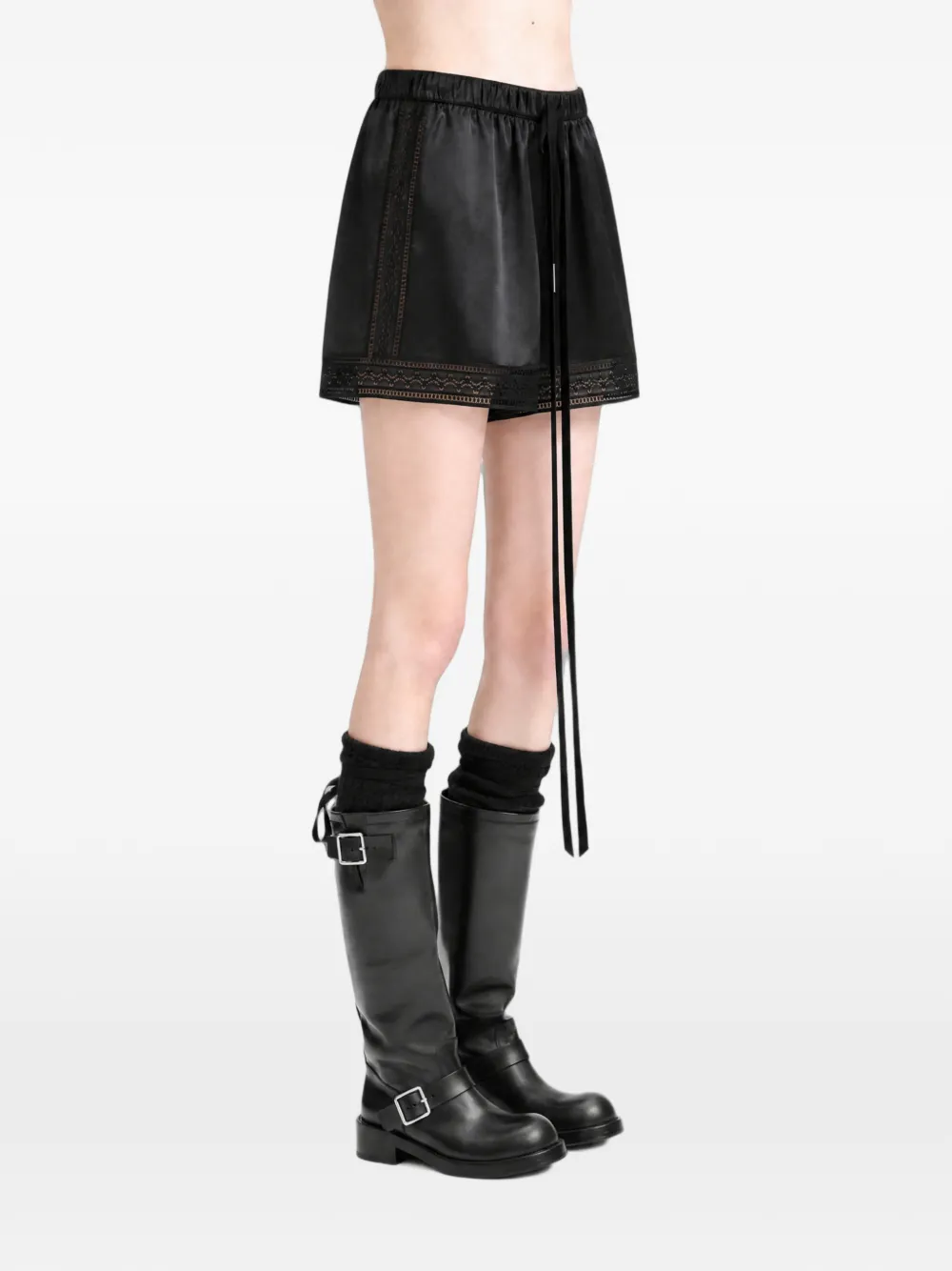 Ann Demeulemeester Anda zijden shorts met kanten afwerking Zwart