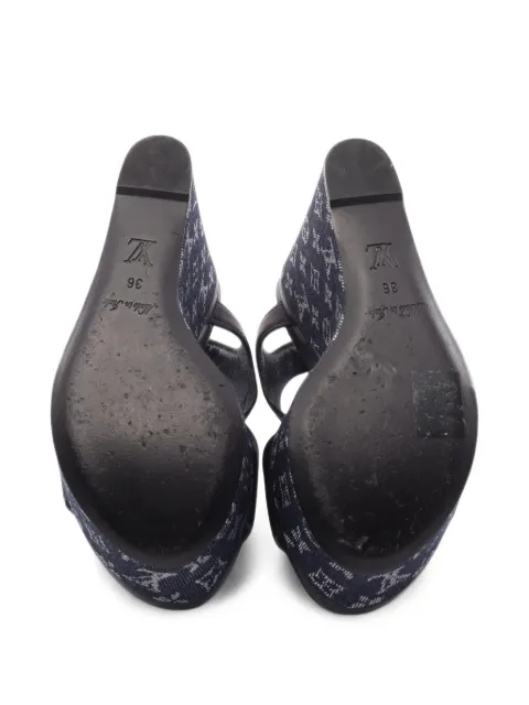 Louis Vuitton Pre-Owned 2017 Monogram wedge sandals