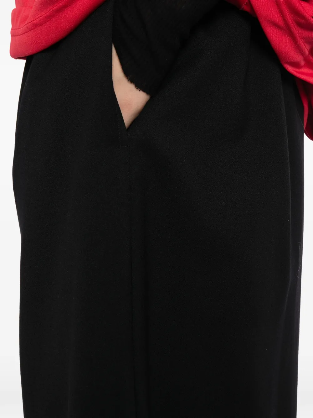 Comme Des Garçons Cropped broek met elastische taille Zwart
