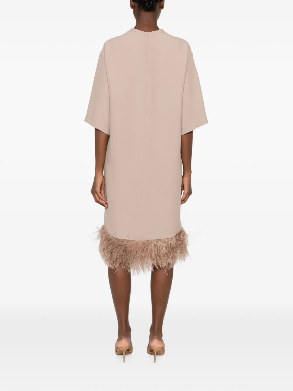 Fabiana Filippi Shiftjurk met afwerking van veren Beige