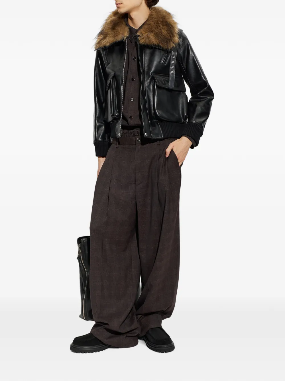 sacai faux-fur collar leather jacket Zwart