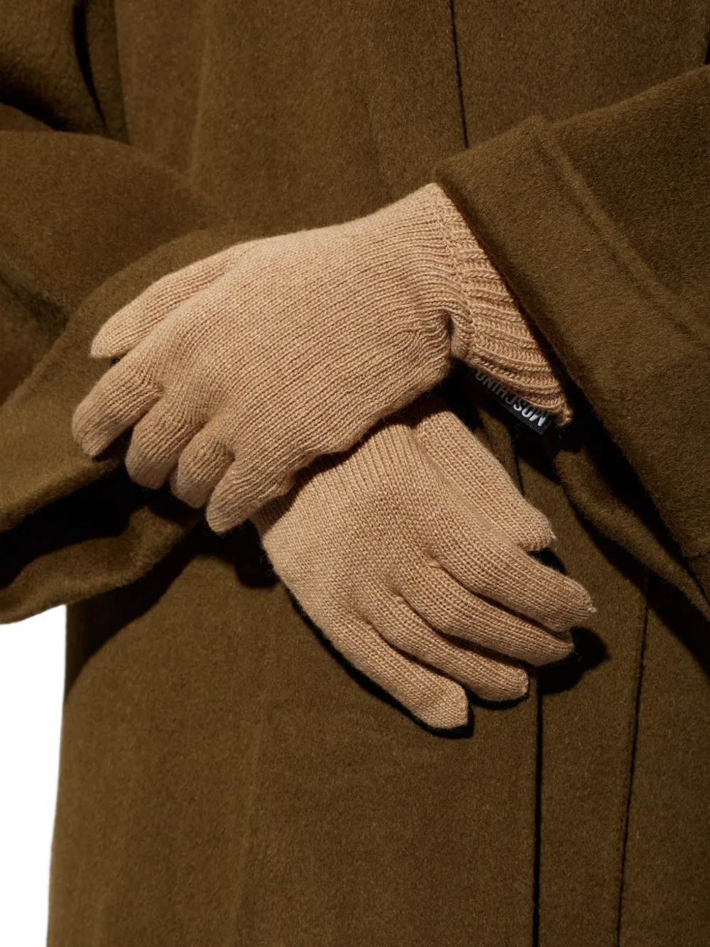 Moschino logo-patch knitted gloves Beige