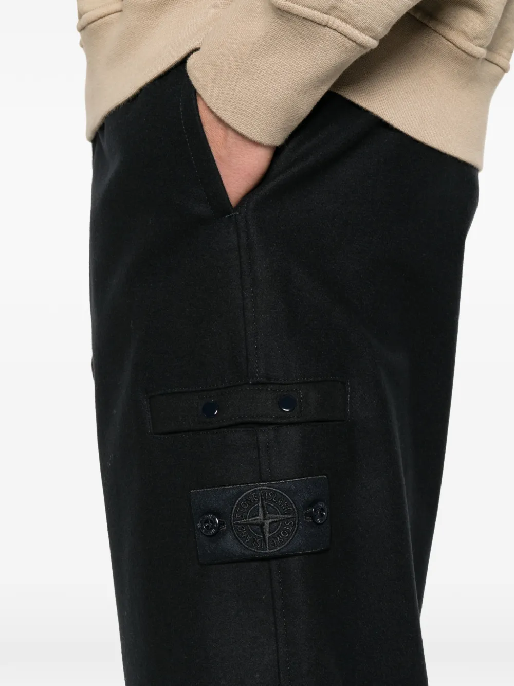 Stone Island Cargo broek met logopatch Zwart