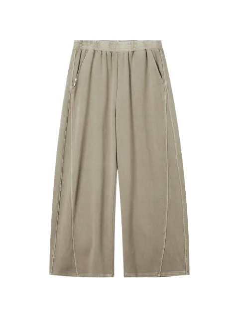 izzue logo-patch track pants
