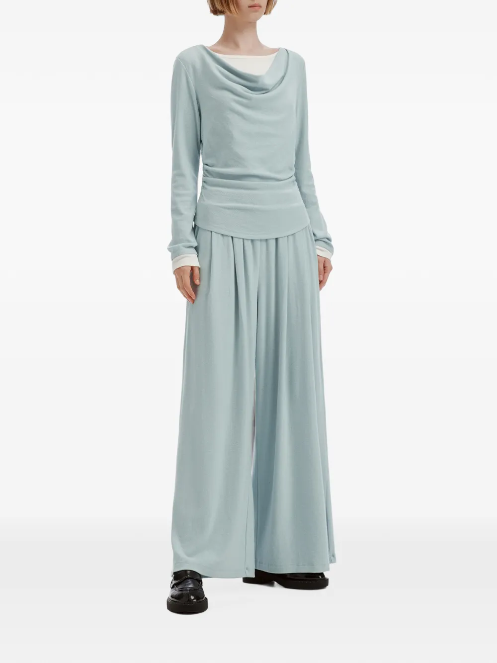 tout a coup Set met wijde pijpen en gedrapeerde hals Blauw
