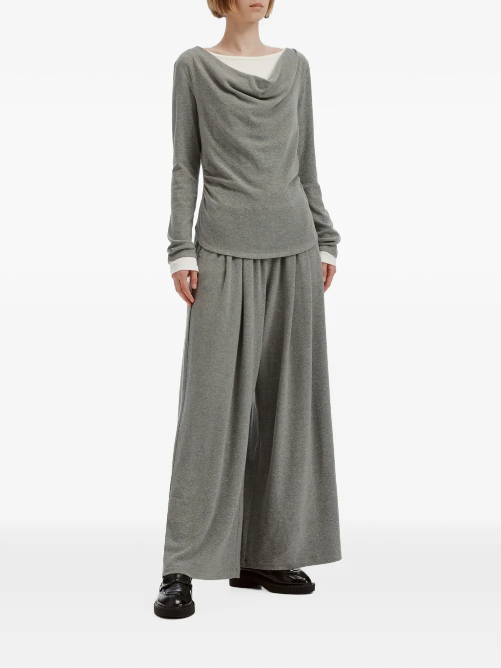 tout a coup Broek en sweater met geplooid detail en ronde hals Grijs