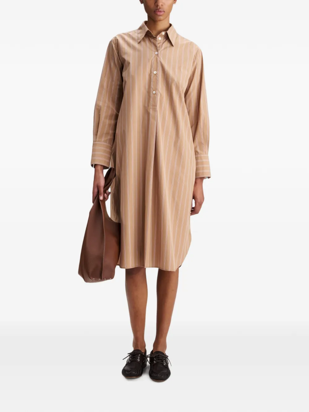 A.P.C. Gestreepte midi-blousejurk met ceintuur Beige