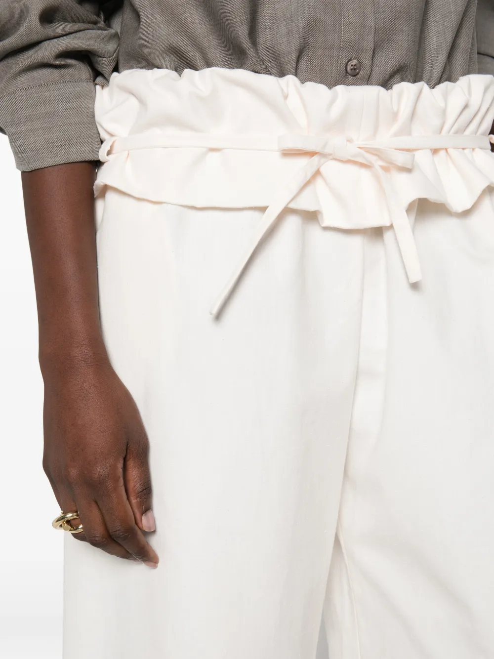 Magda Butrym Broek met paperbag taille Beige
