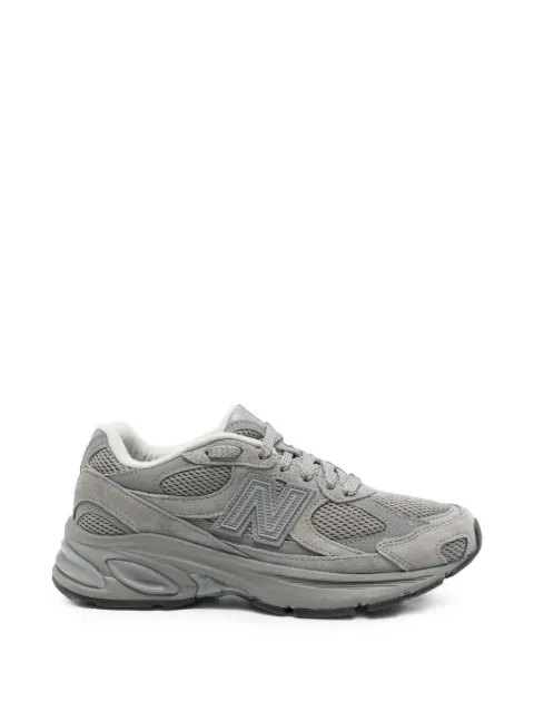 New Balance logo-patch panelled sneakers