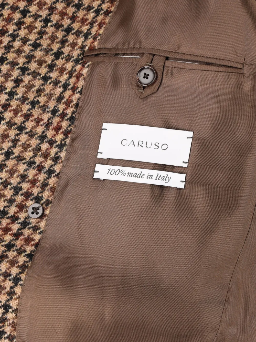 Caruso Wollen jas met dubbele rij knopen Beige