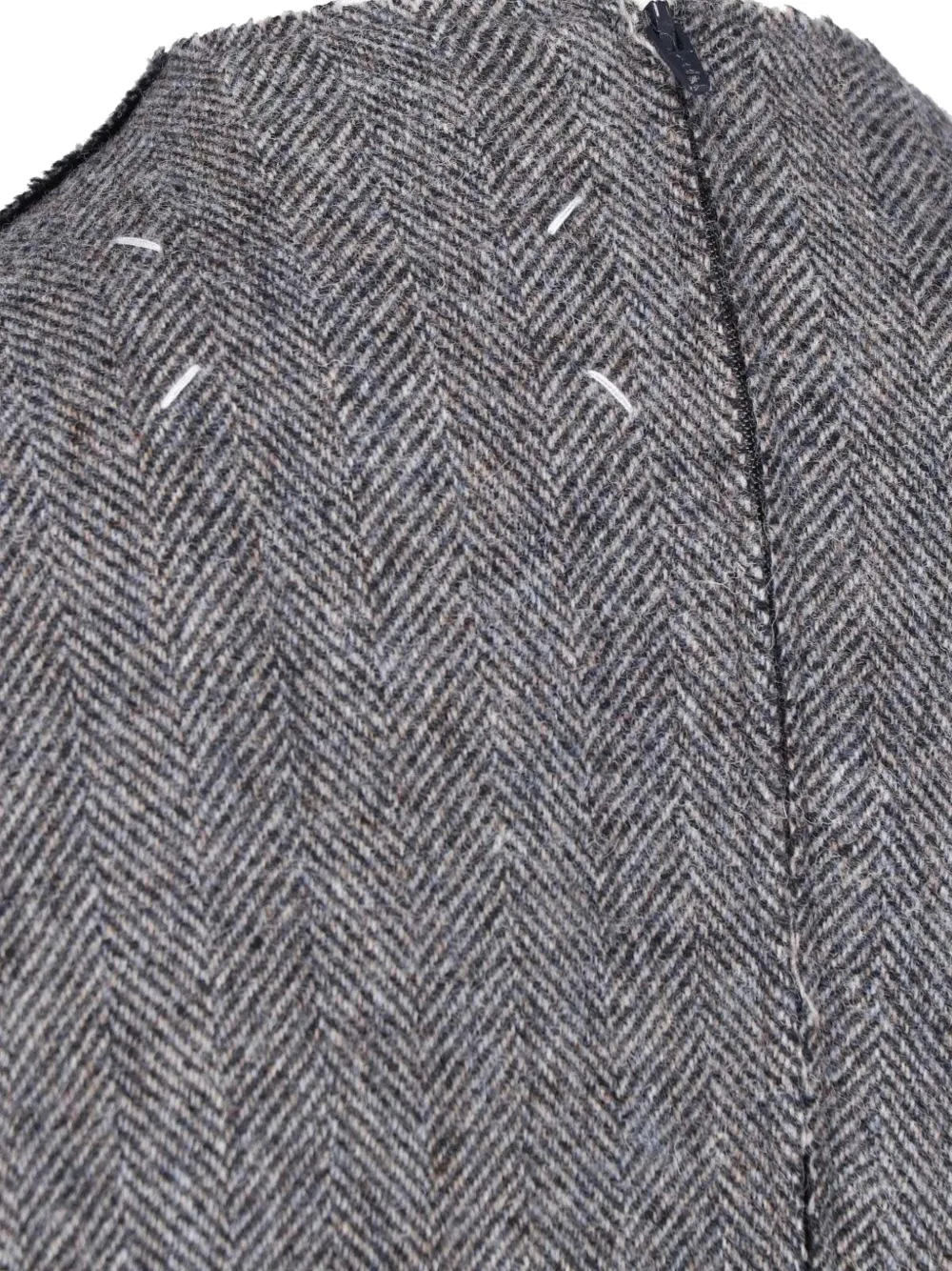 Maison Margiela Mouwloze midi-jurk met visgraatpatroon Grijs