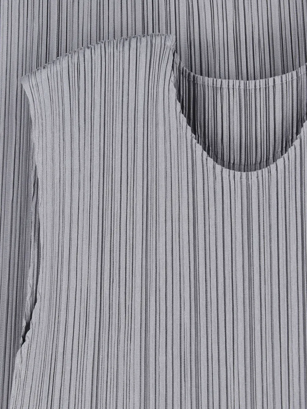Pleats Please Issey Miyake Mouwloze midi-jurk Grijs