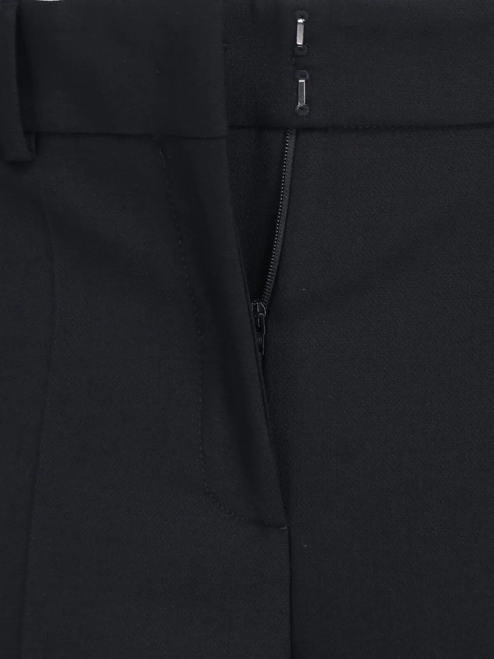 Incotex Broek met persvouwen en omgeslagen zomen Zwart
