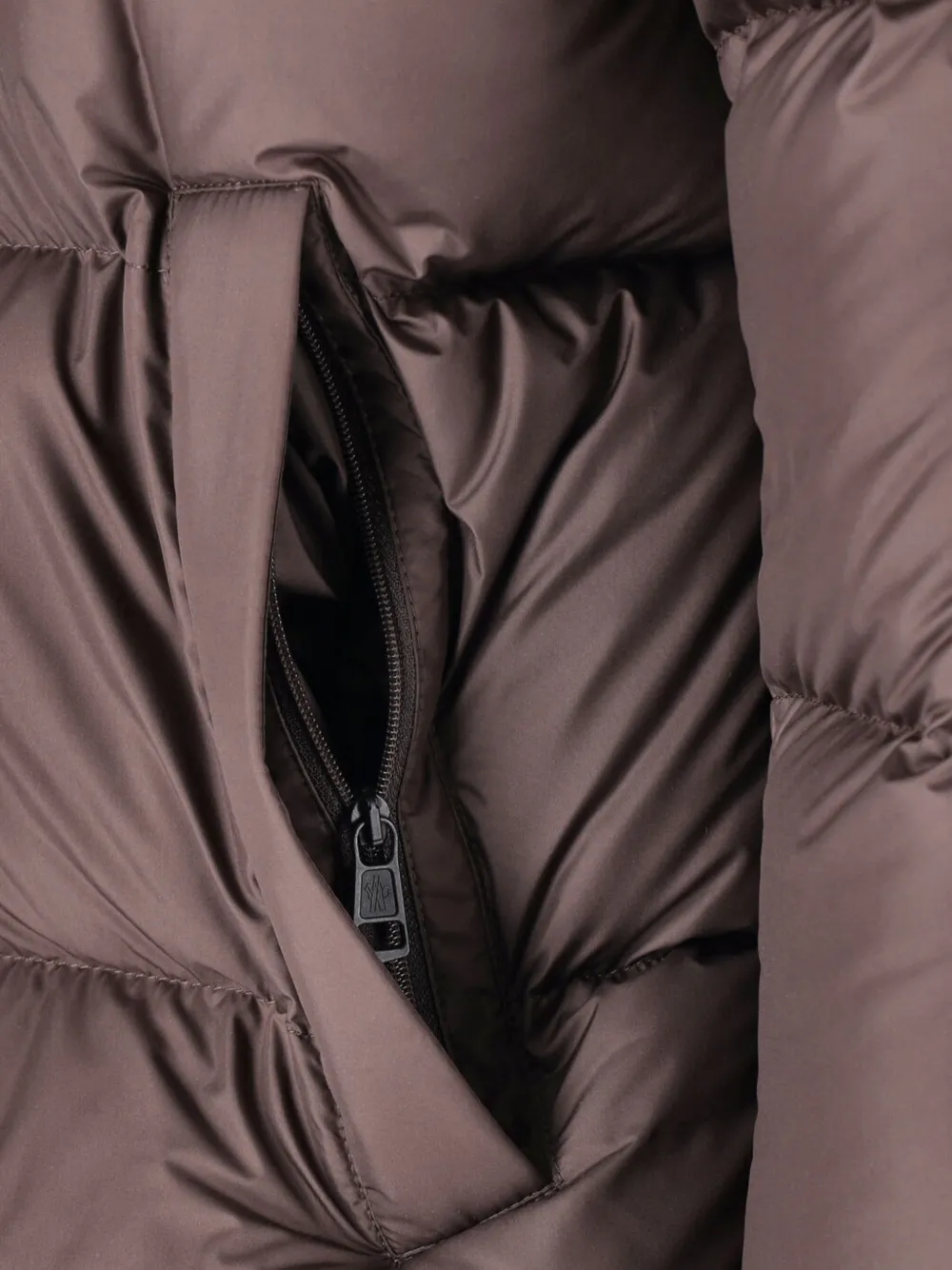 Moncler Drisfall short down jacket Bruin