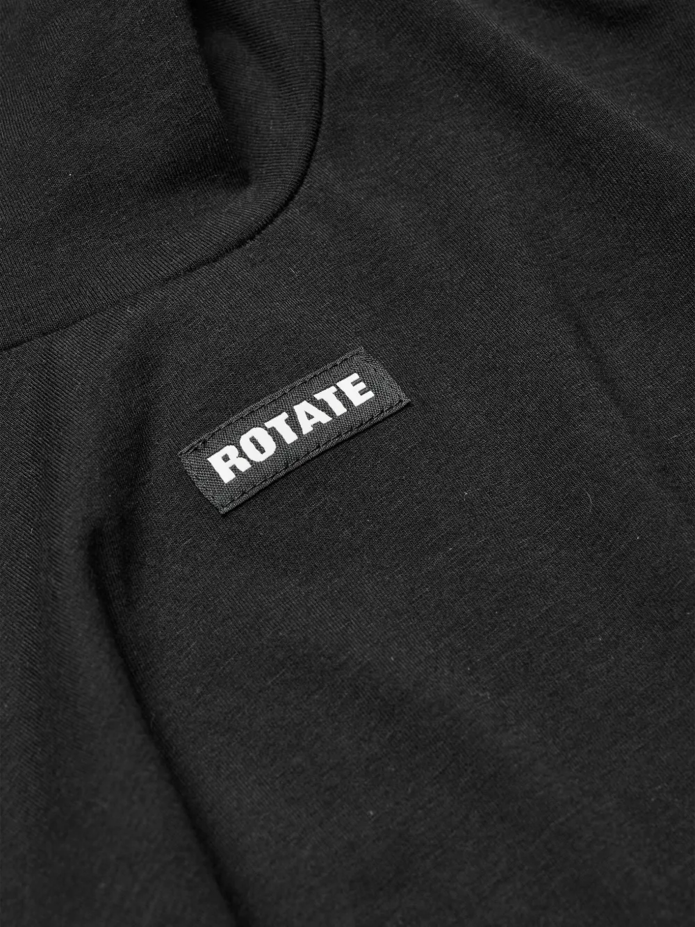 ROTATE BIRGER CHRISTENSEN T-shirt met col en logo-patch Zwart
